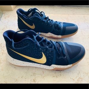 KD NIKE basketball shoes